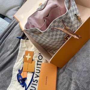 Louis Vuitton Sperone Damier Azur